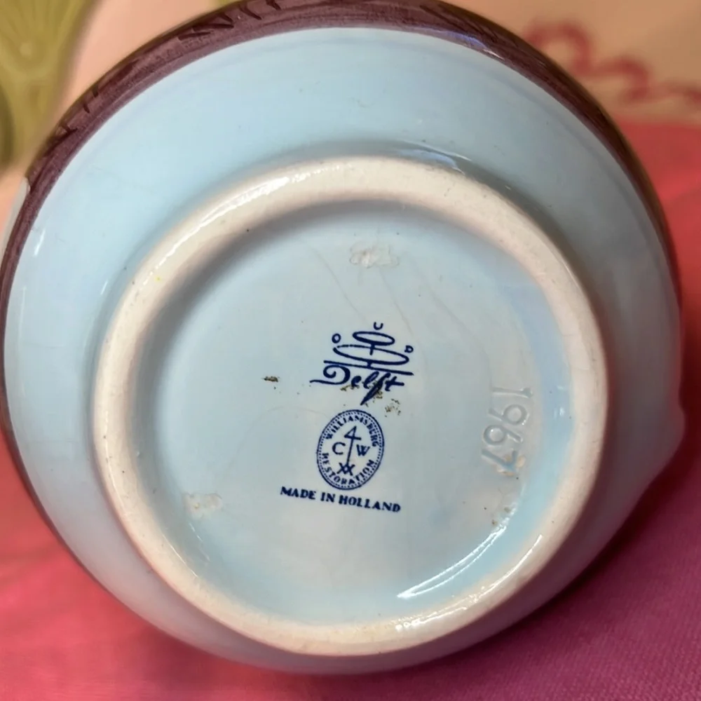 DELFT Williamsburg  Mini Creamer Pitcher Made in Holland Vintage 1967